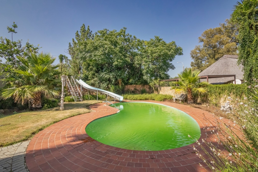 6 Bedroom Property for Sale in Panorama Free State